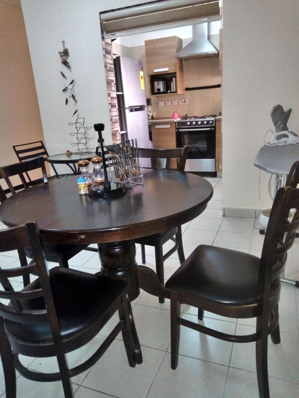 Regimanuel Apartments - Kwabenya Accra Ngoại thất bức ảnh